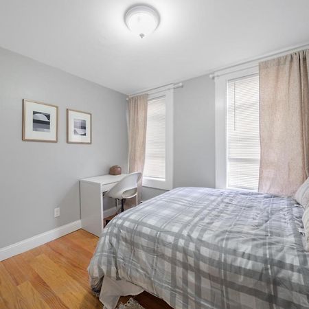 Easy Commute South Boston 4Br 1Bh Apt 外观 照片